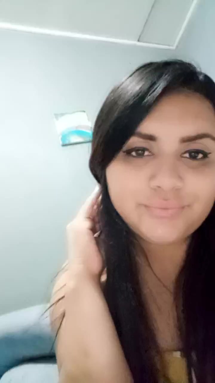 flirt-with-single-guys