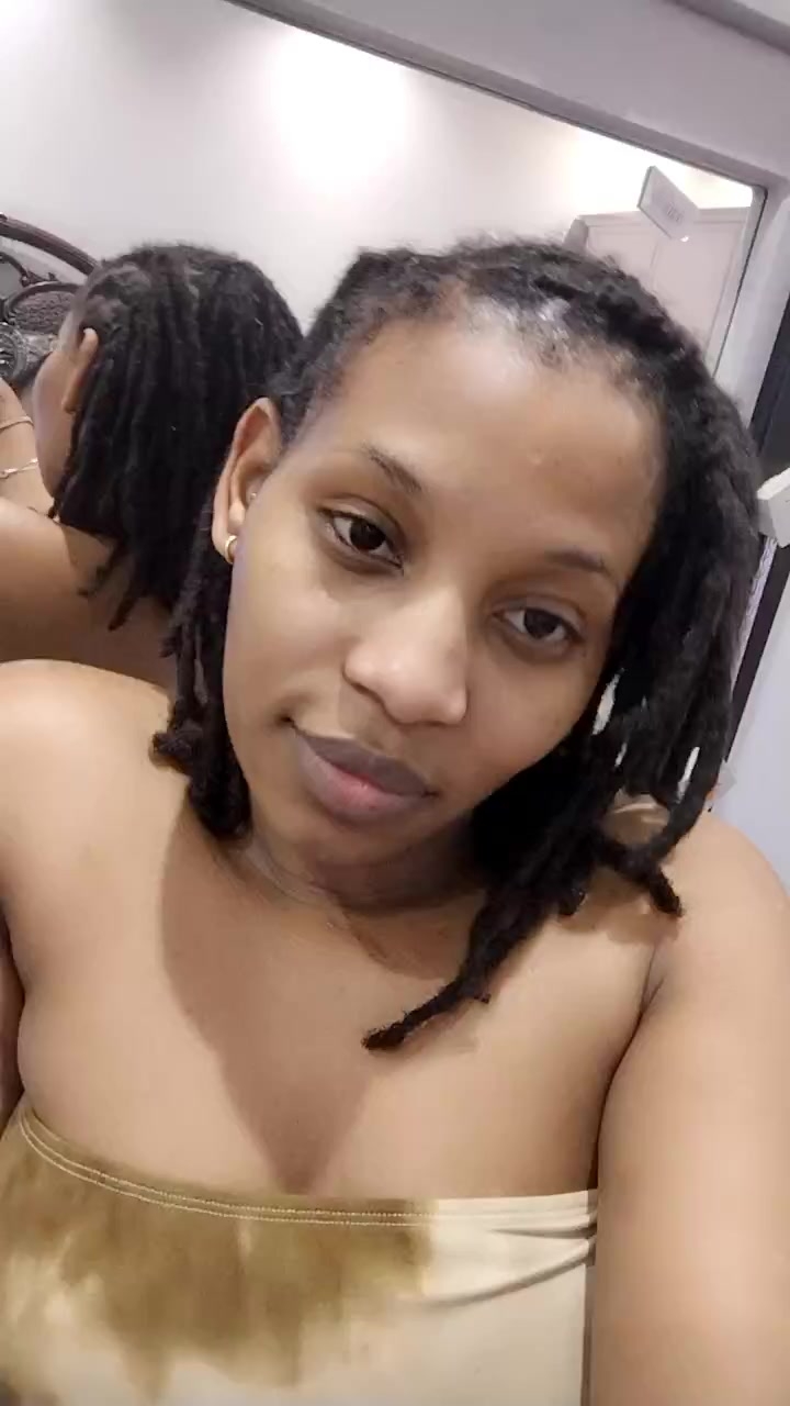 chat-with-girls-near-you