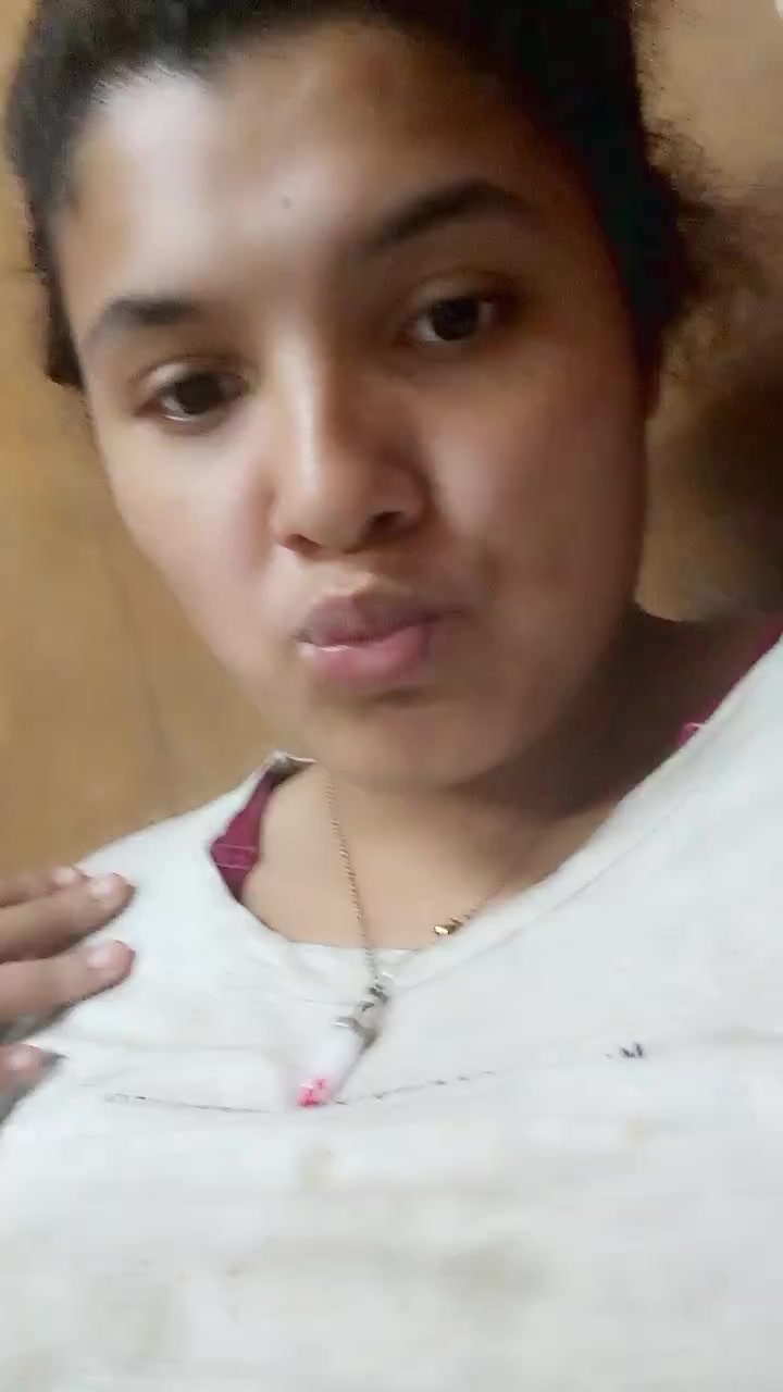 chat-with-girls-nearby