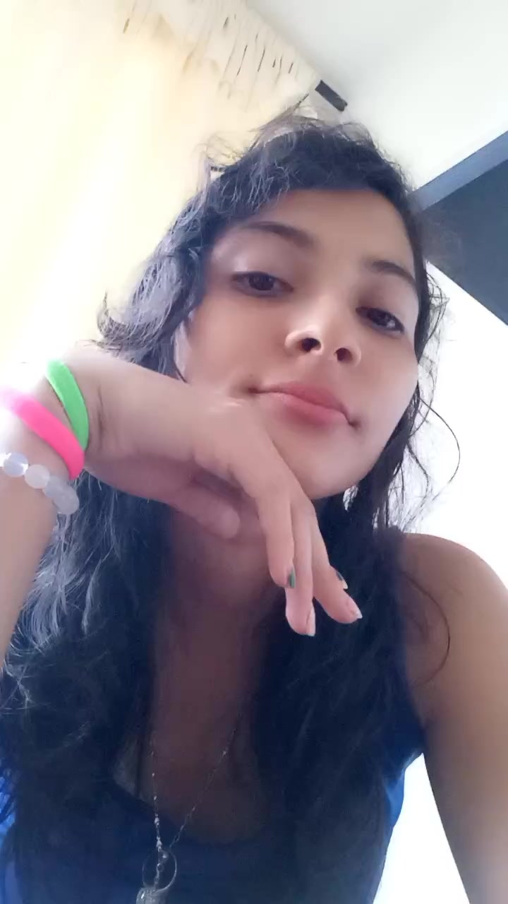 flirt-with-singles-for-free