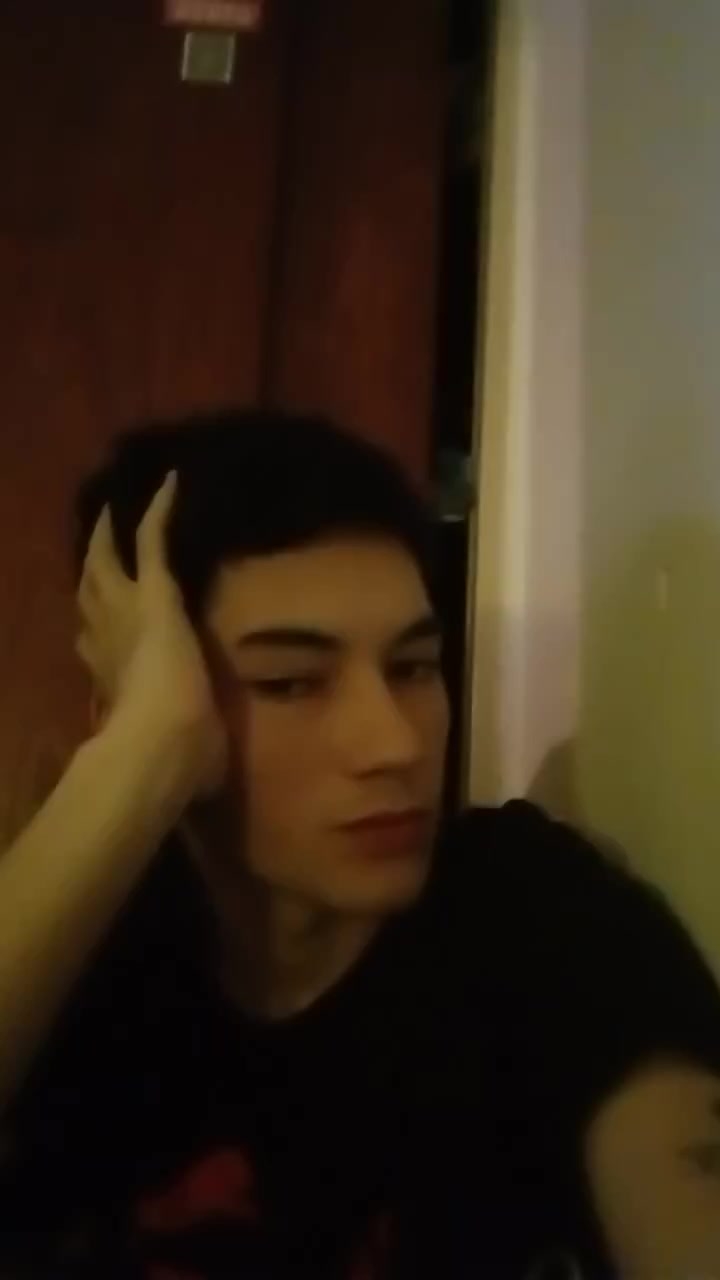 chat-with-girls-nearby