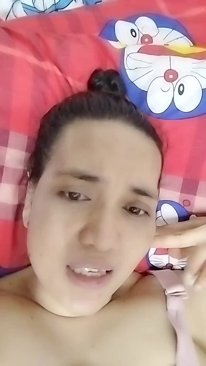 flirt-with-single-women-online