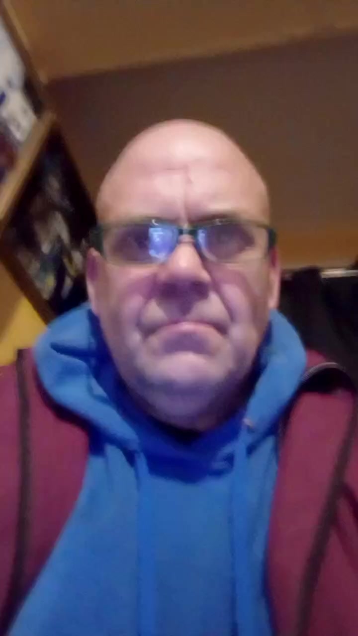 flirt-with-single-men