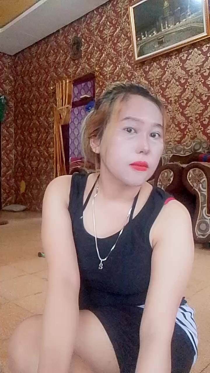 chat-with-girls-online