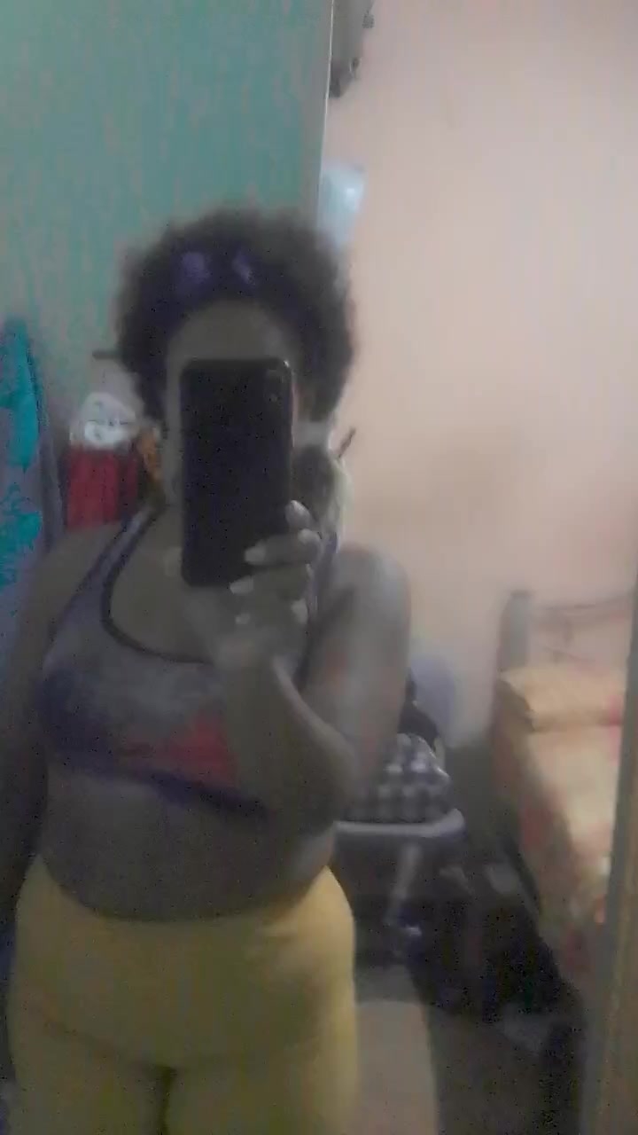 chat-with-single-girls