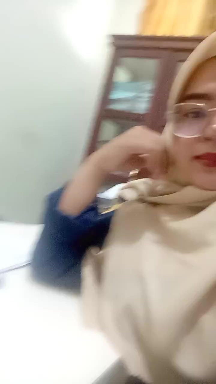 flirt-with-single-men