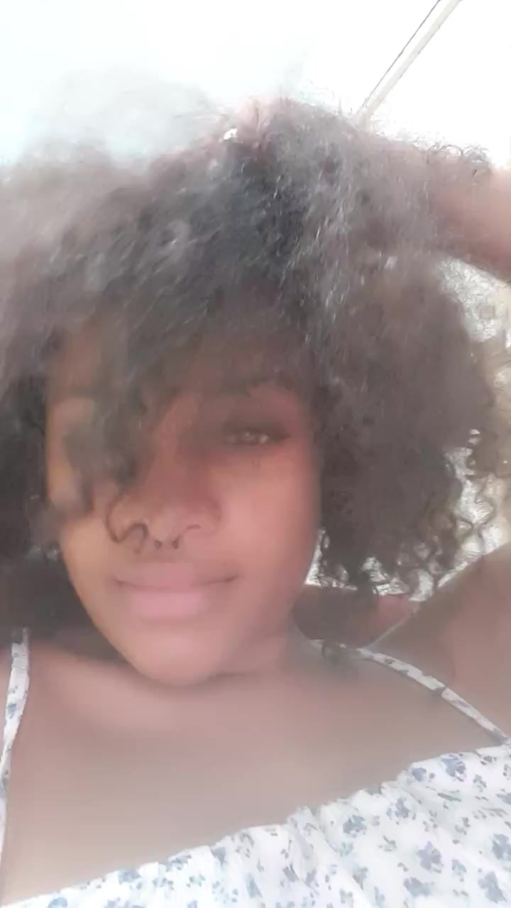 flirt-with-singles-for-free