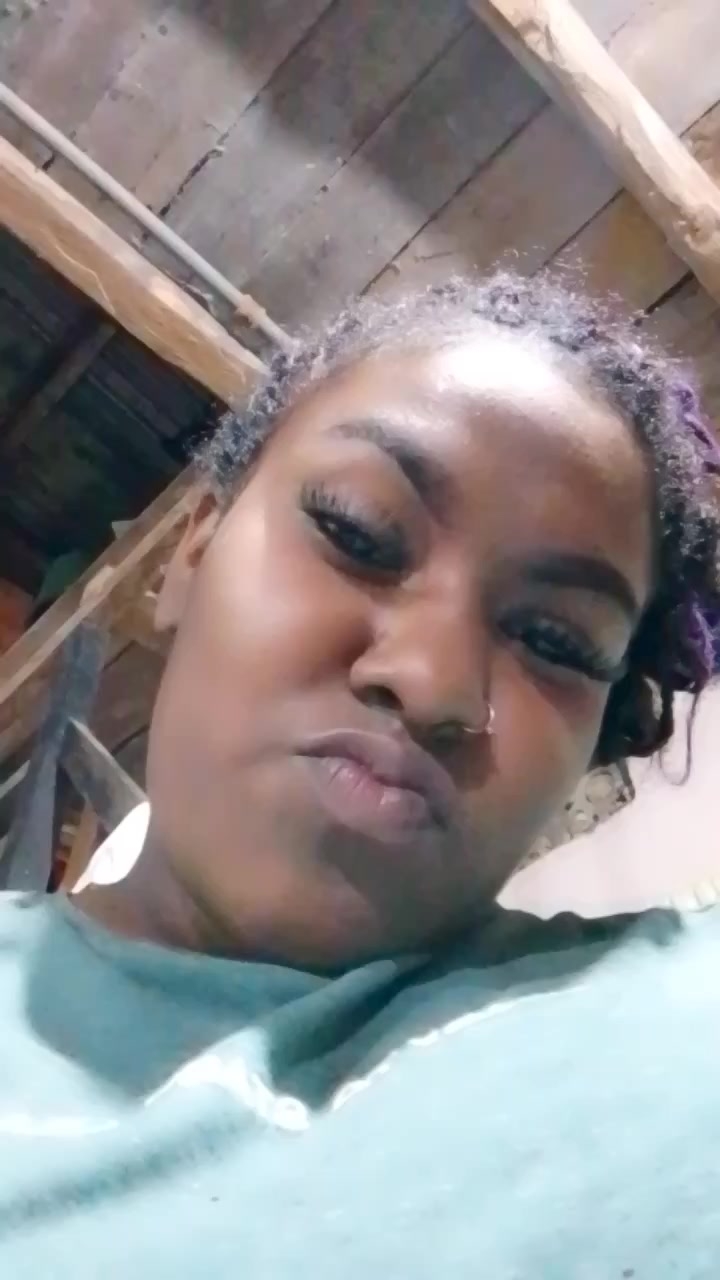 chat-with-girls-in-your-area