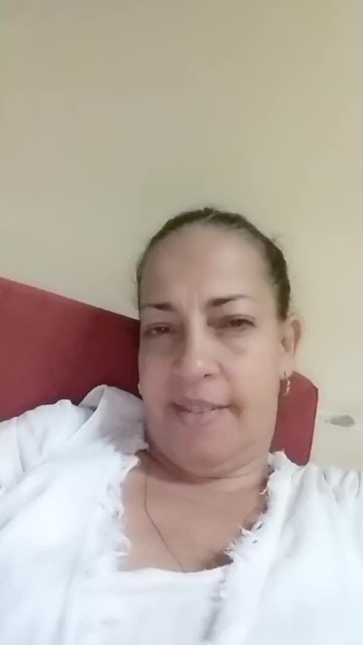 flirt-with-single-guys-online