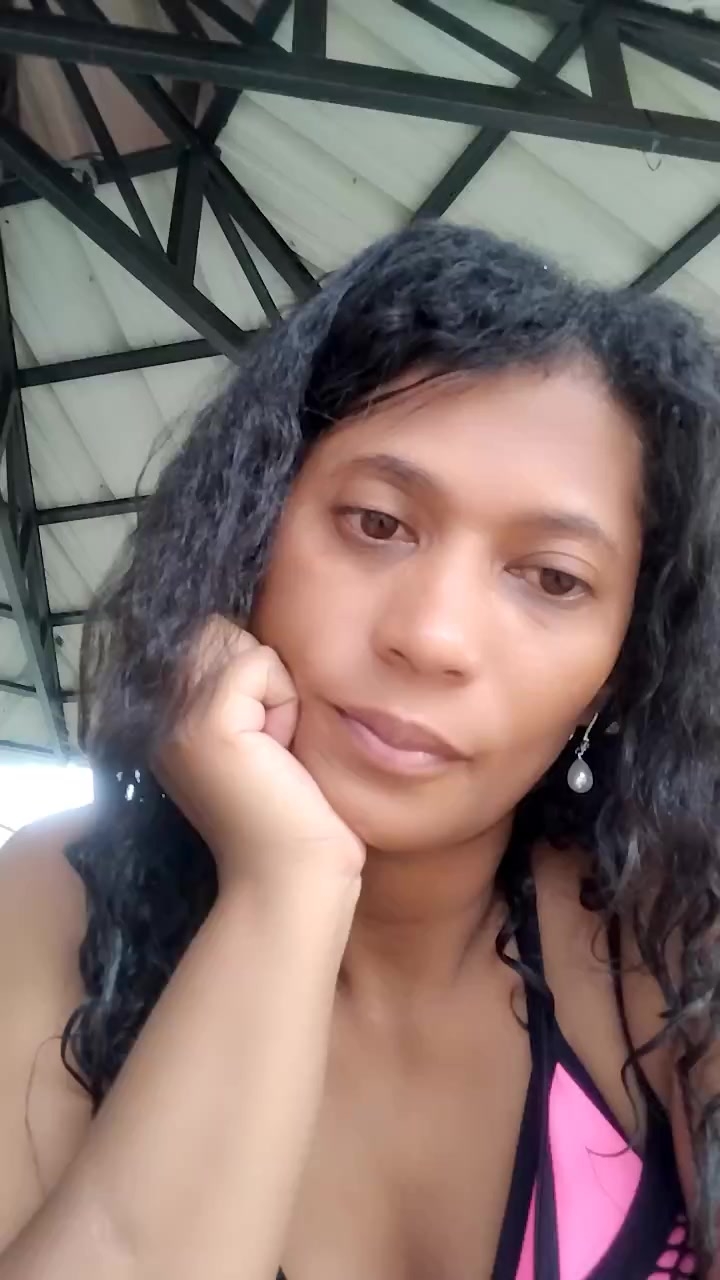 flirt-with-single-men