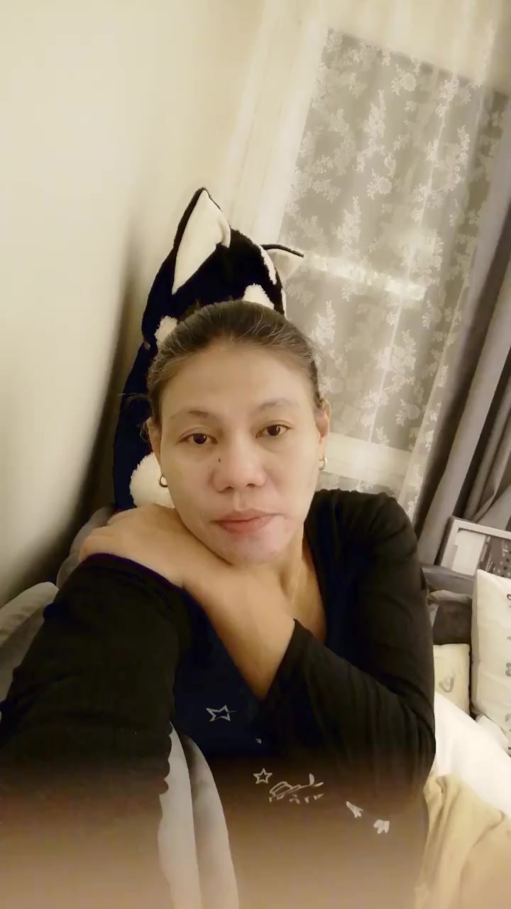 flirt-with-singles-for-free