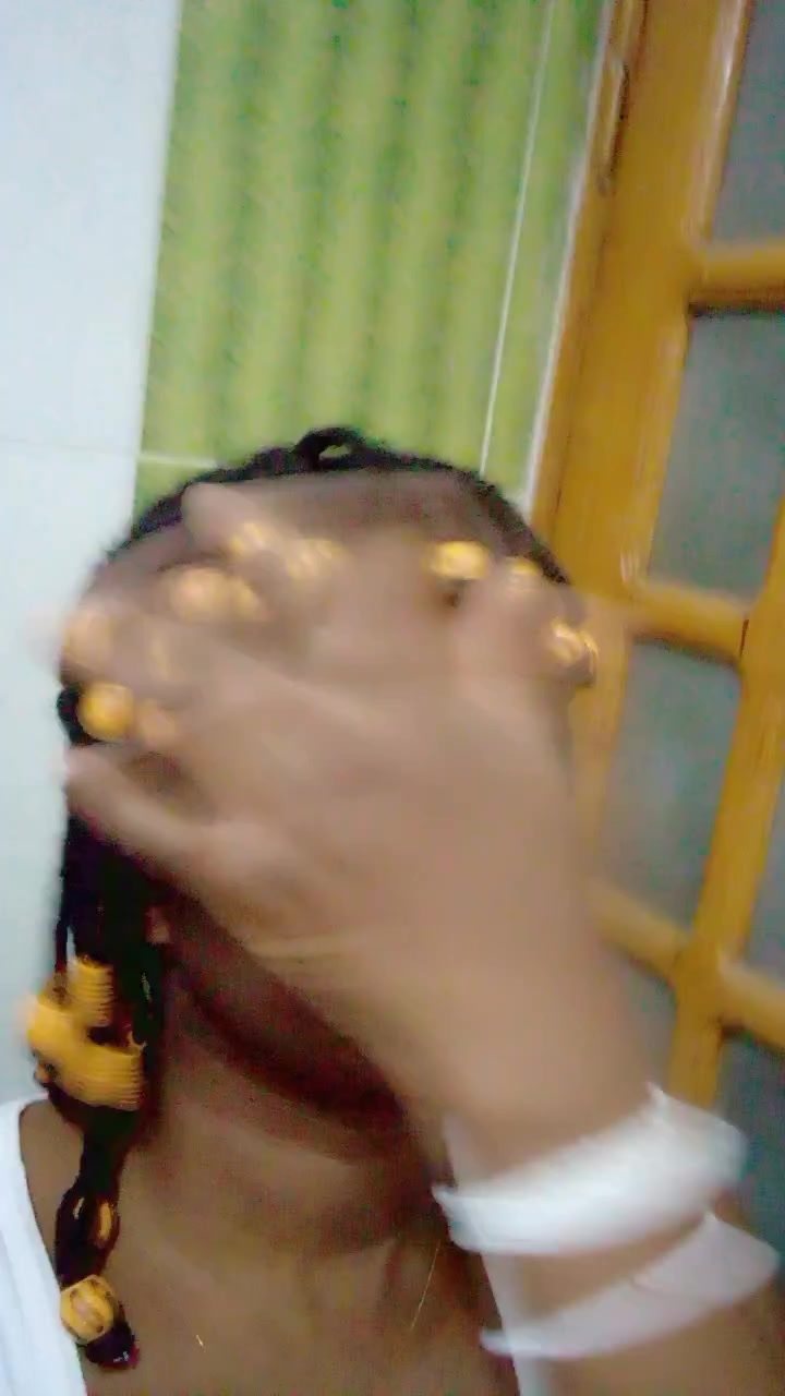 start-online-dating-conversations