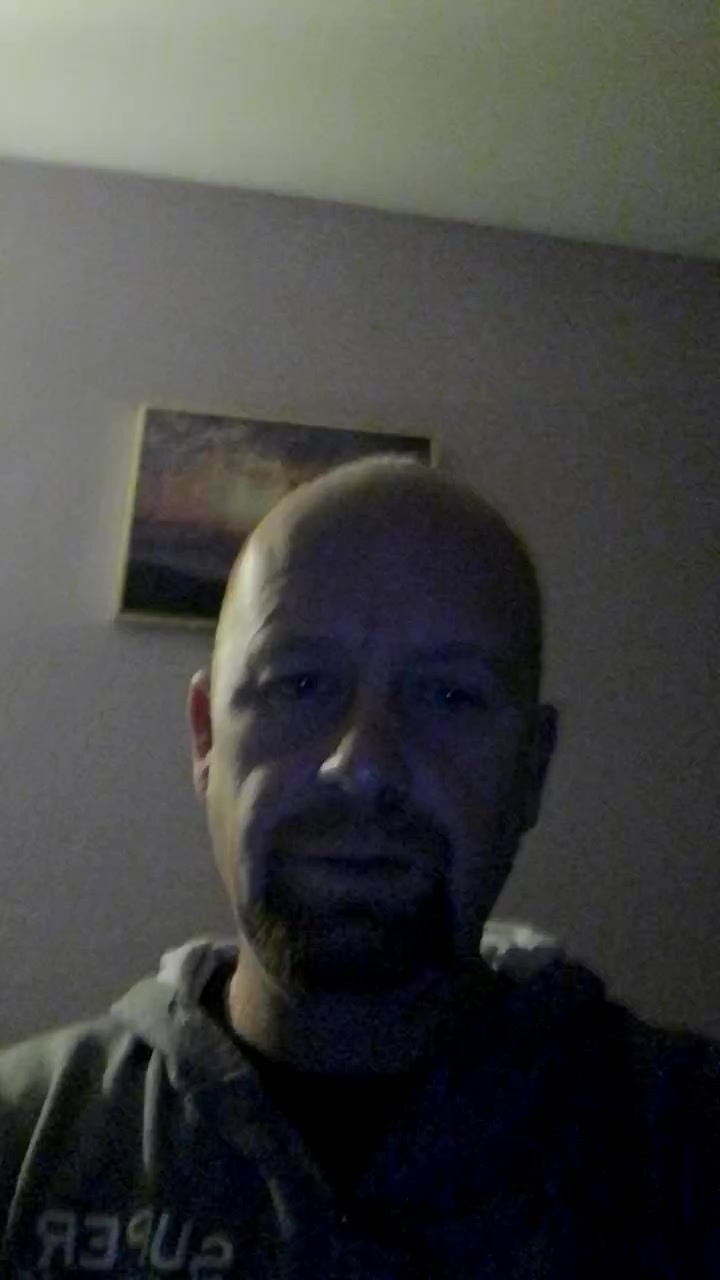 chat-with-guys-near-you