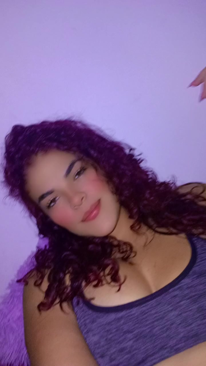 chat-with-single-girls