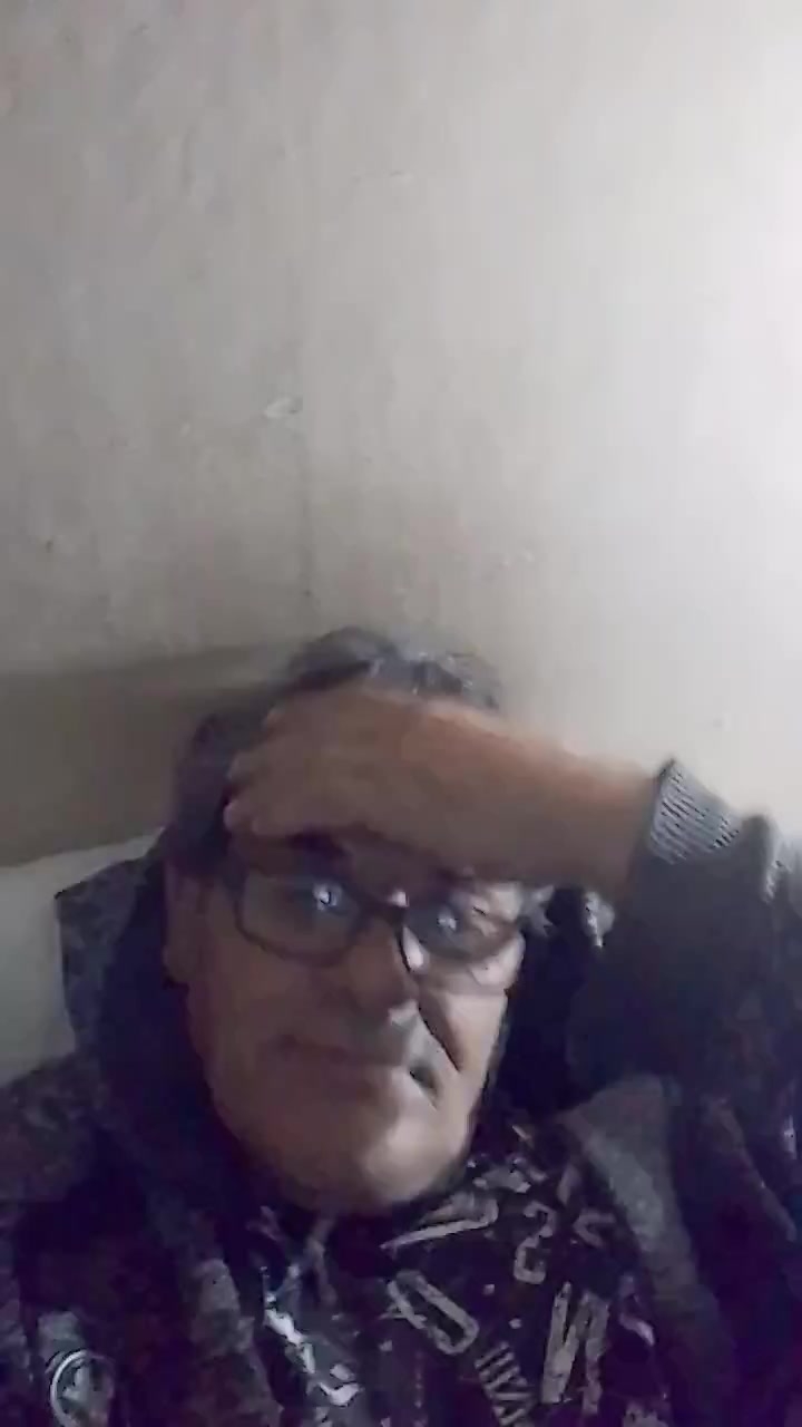 flirt-with-single-women-online