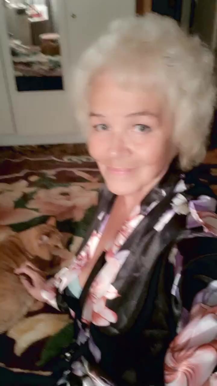 find-a-girlfriend-online