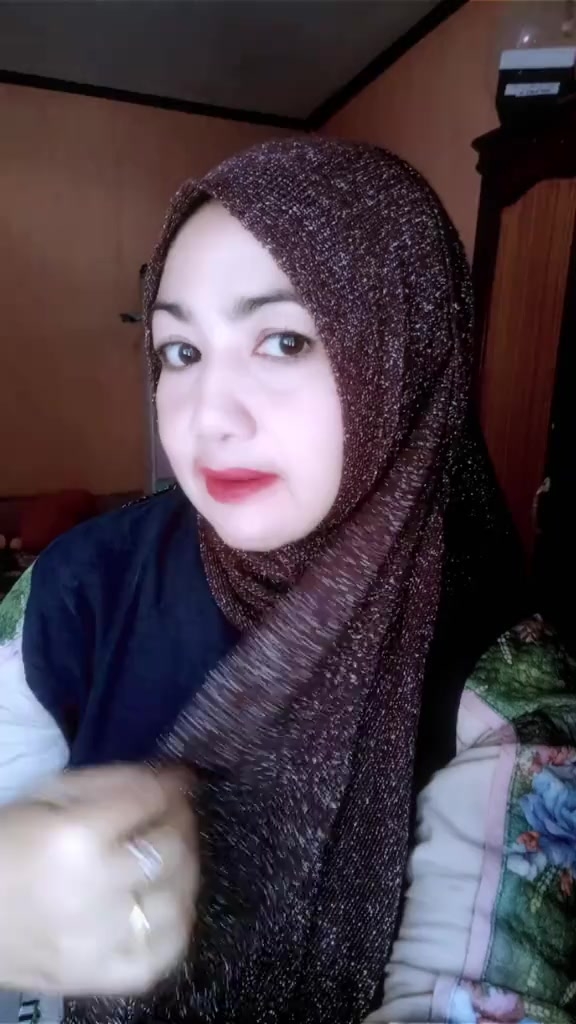 flirt-with-single-men-near-you