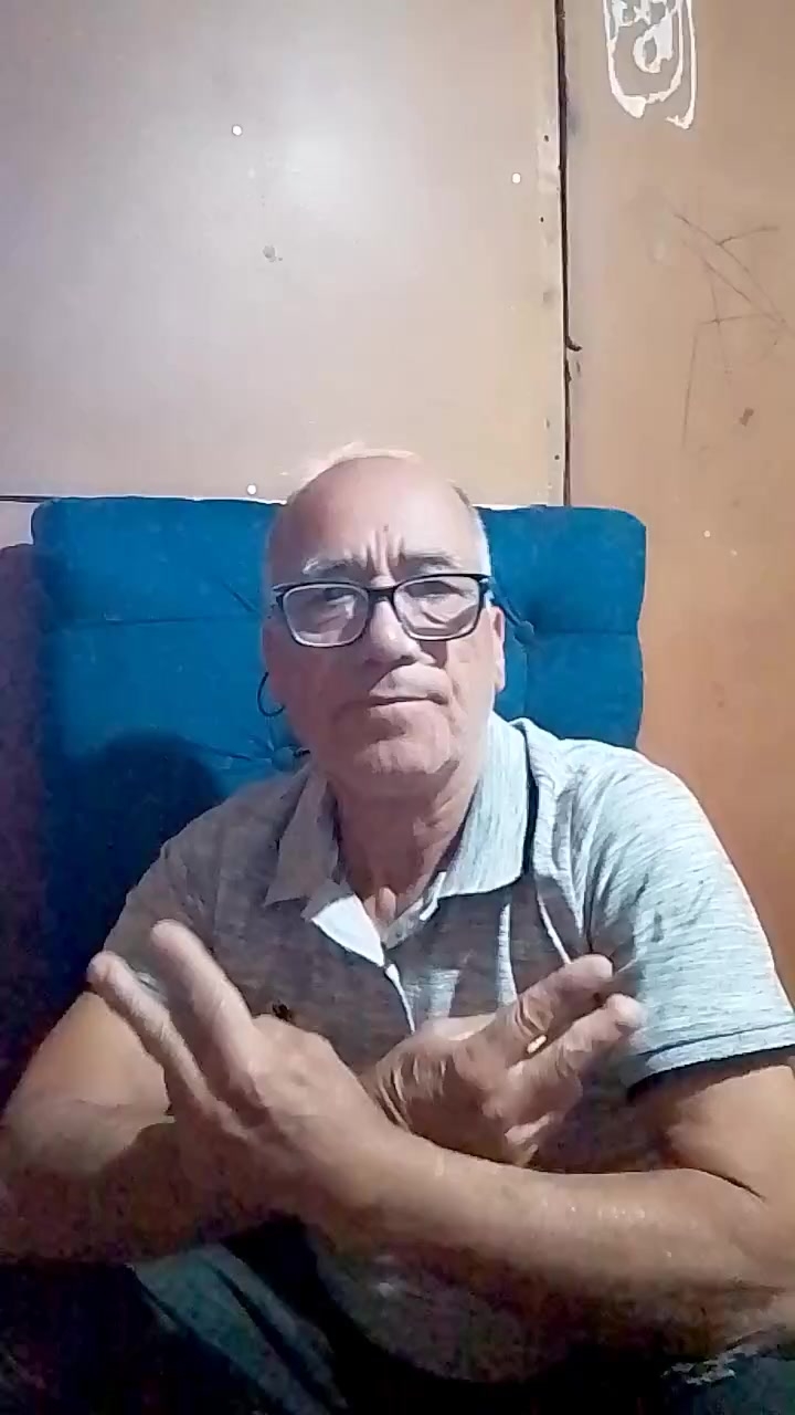 flirt-with-singles-for-free