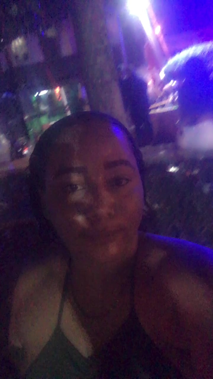 flirt-with-single-men-online