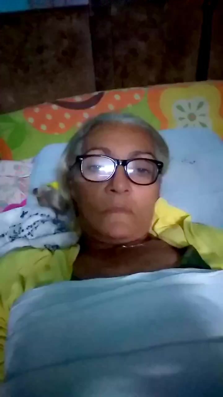 flirt-with-single-men-near-you