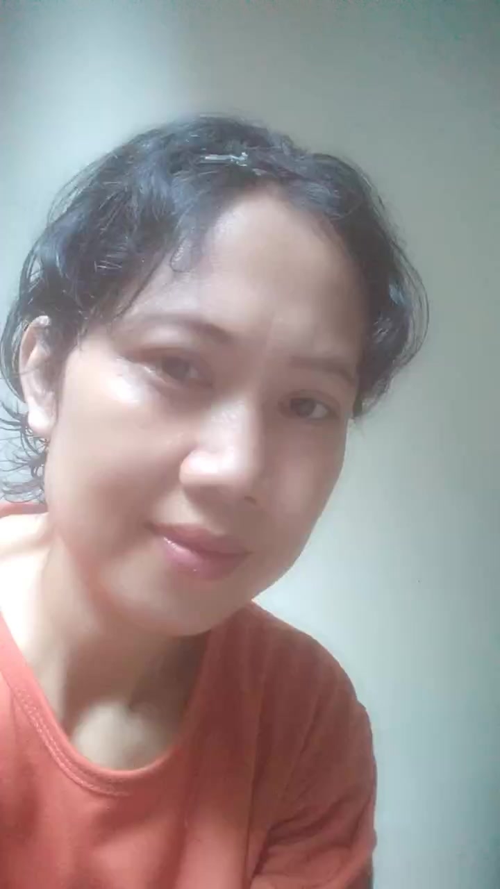 flirt-with-single-women-online