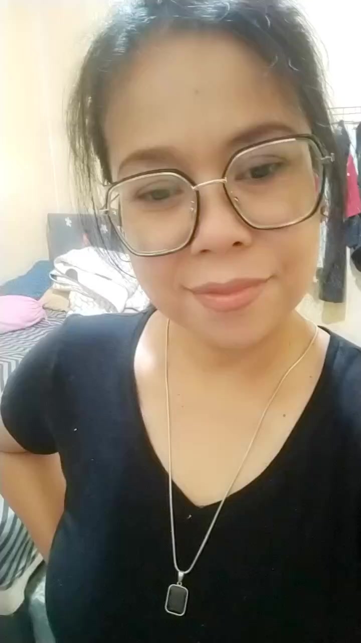 flirt-with-single-guys