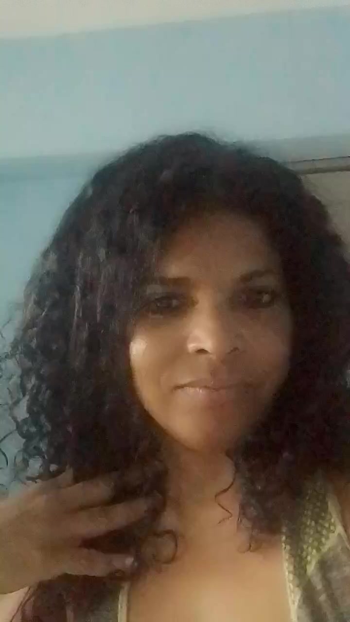 flirt-with-single-men-in-your-area