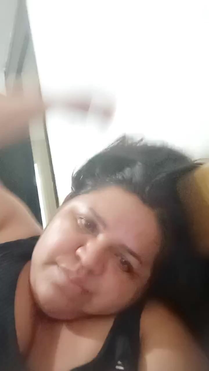 flirt-with-single-men-in-your-area