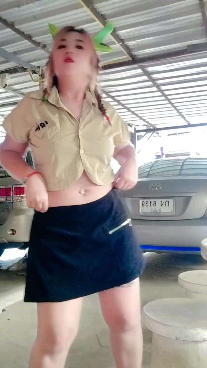 flirt-with-singles-online-for-free