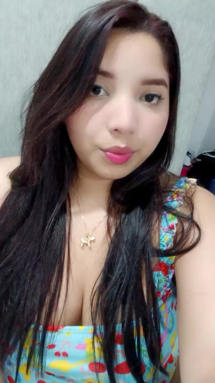 chat-with-girls-nearby