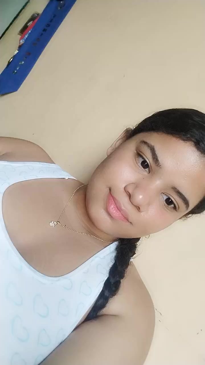 chat-with-girls-nearby