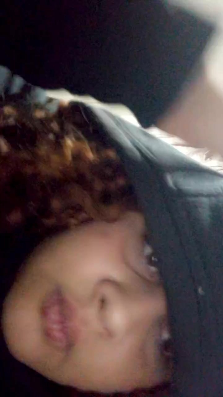 flirt-with-single-men