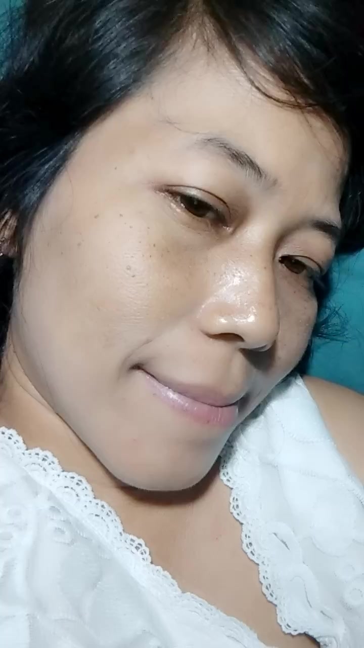 chat-with-single-girls