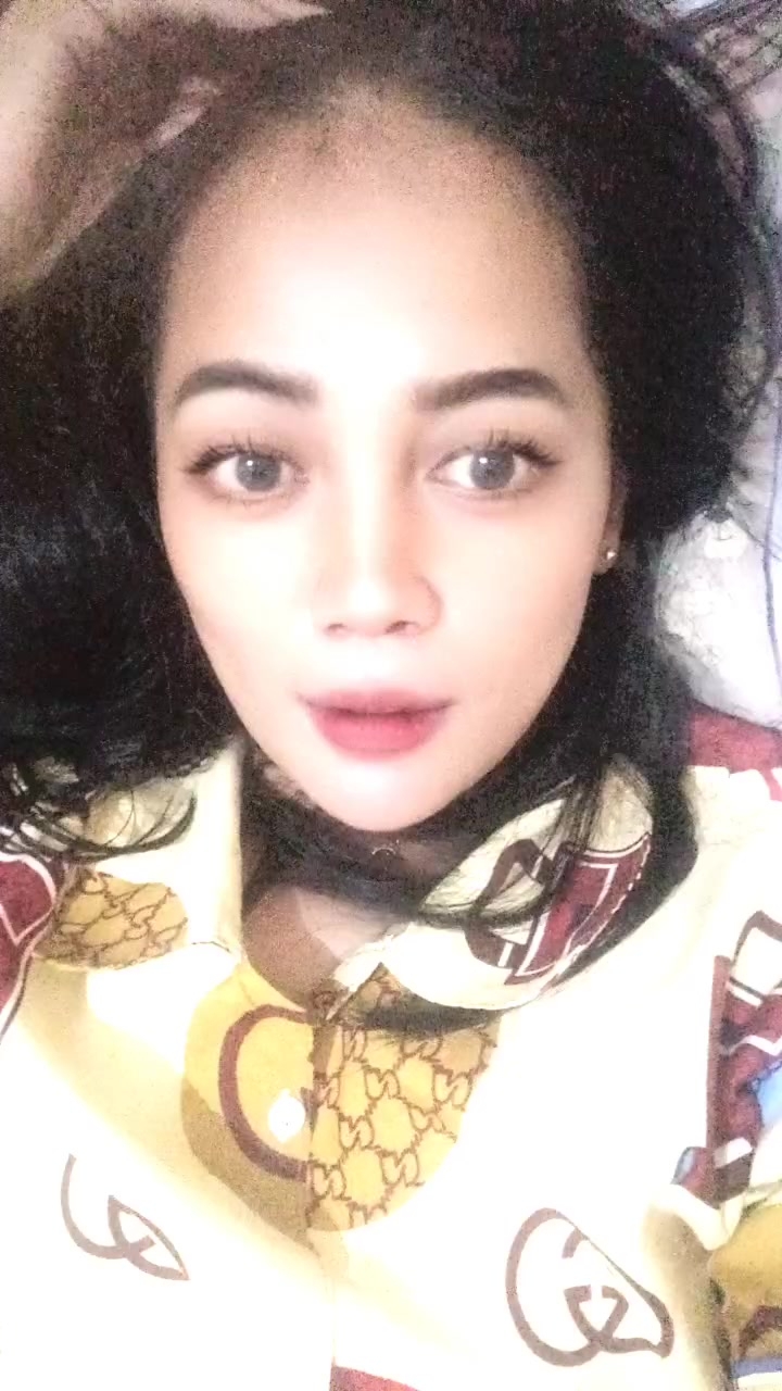 chat-with-local-girls-in-your-area