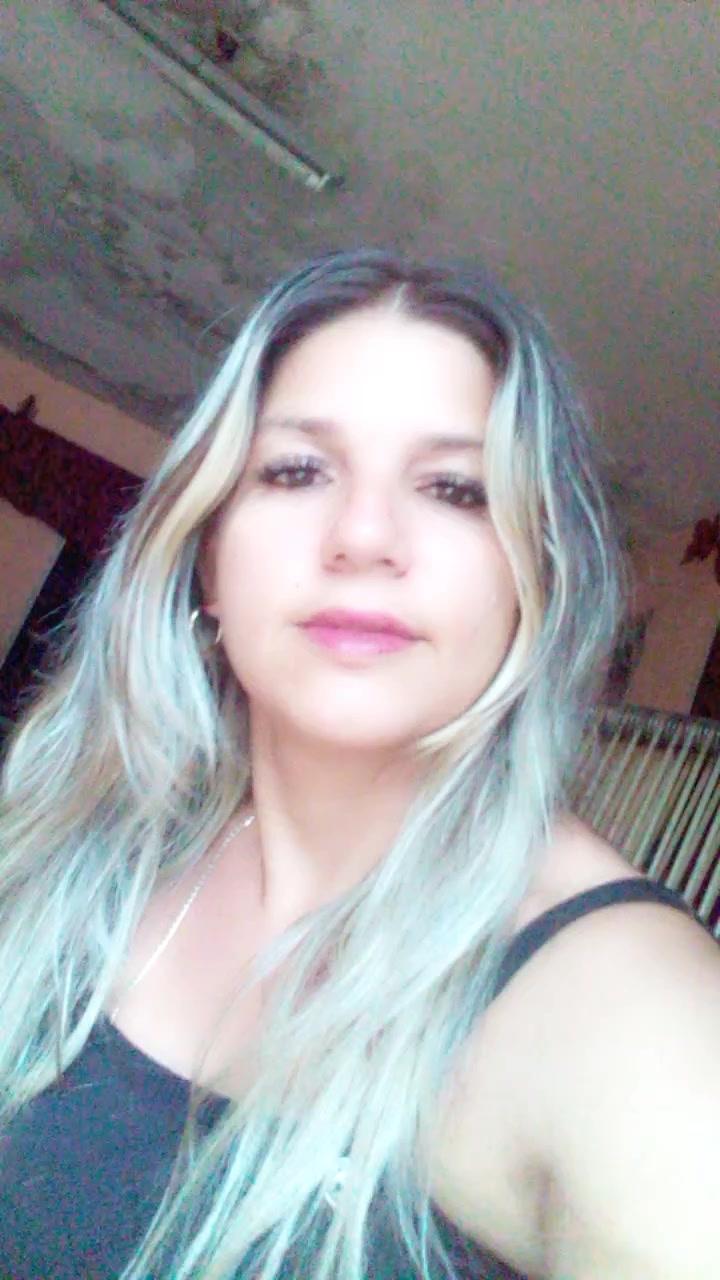 chat-with-single-girls