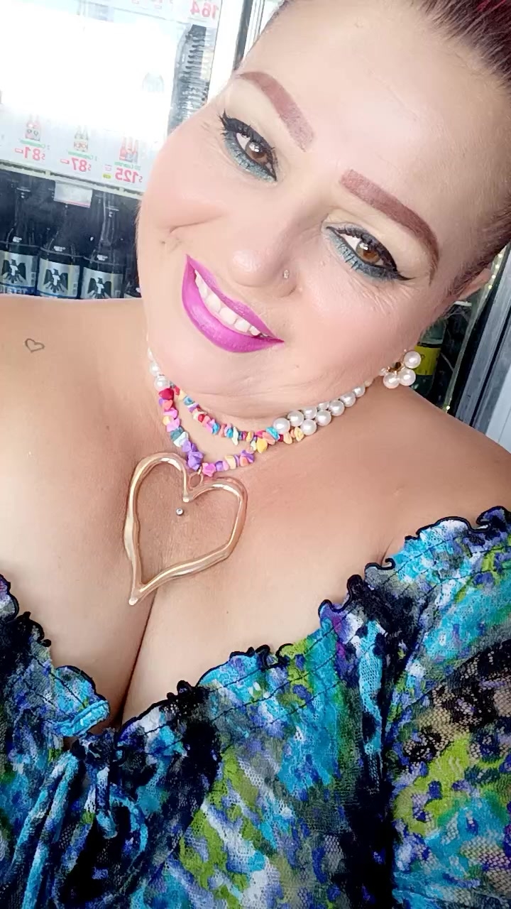 chat-with-girls-in-your-area