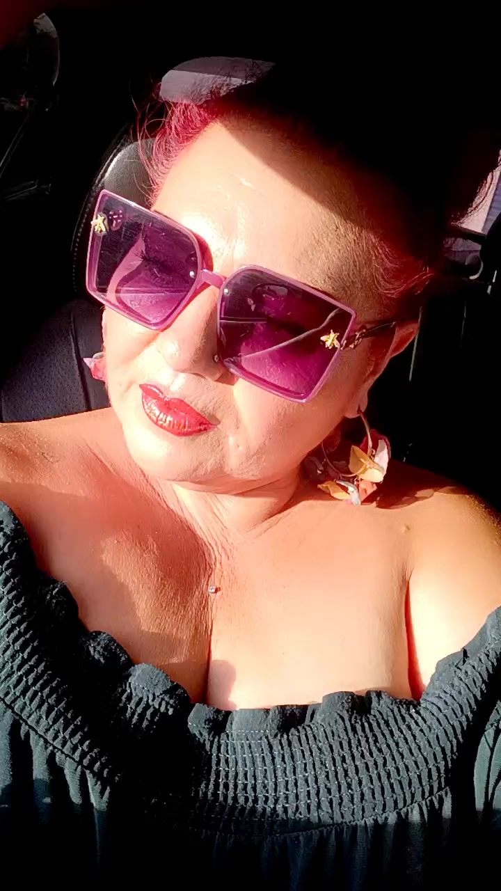 flirt-with-singles-online-for-free