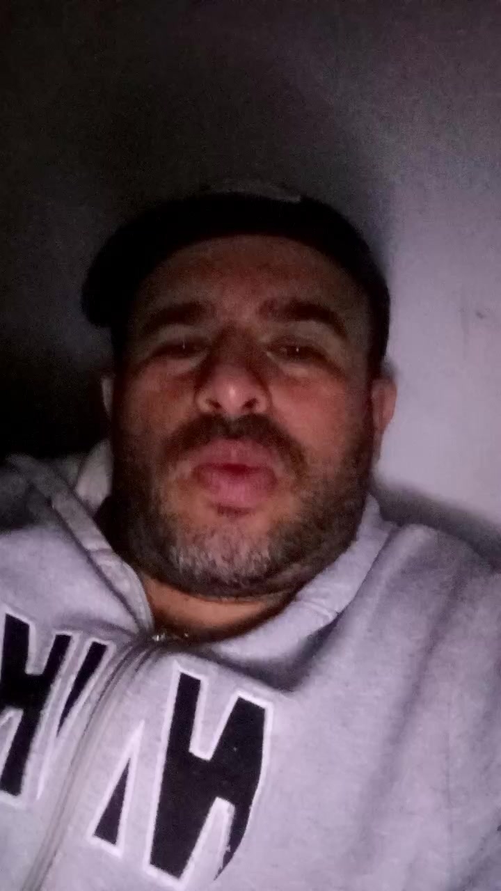 flirt-with-singles-online