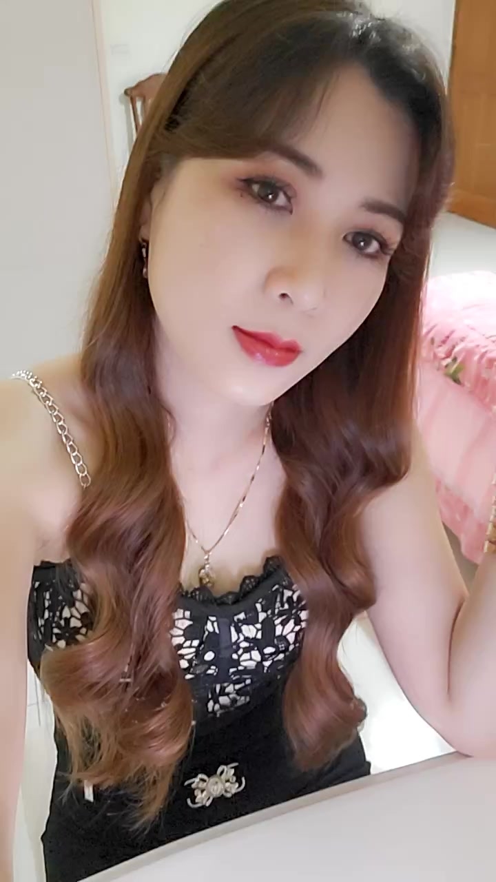 chat-with-single-girls