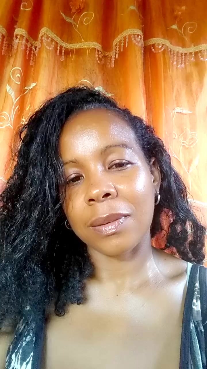 chat-with-girls-online