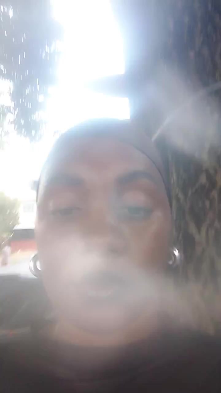 flirt-with-single-men-near-you