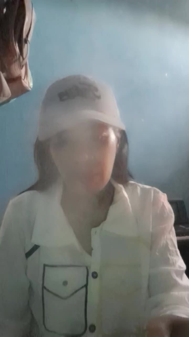 start-online-dating-conversations