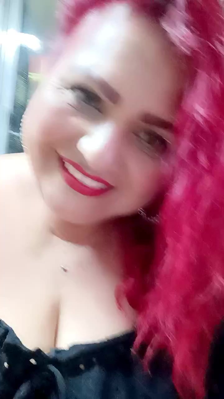 chat-with-single-girls