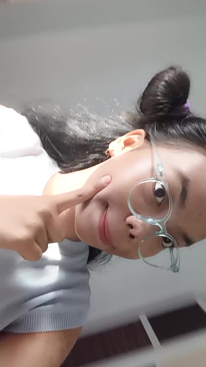 start-online-dating-conversations