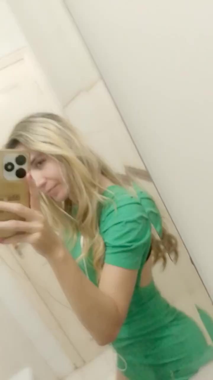 chat-with-girls-nearby