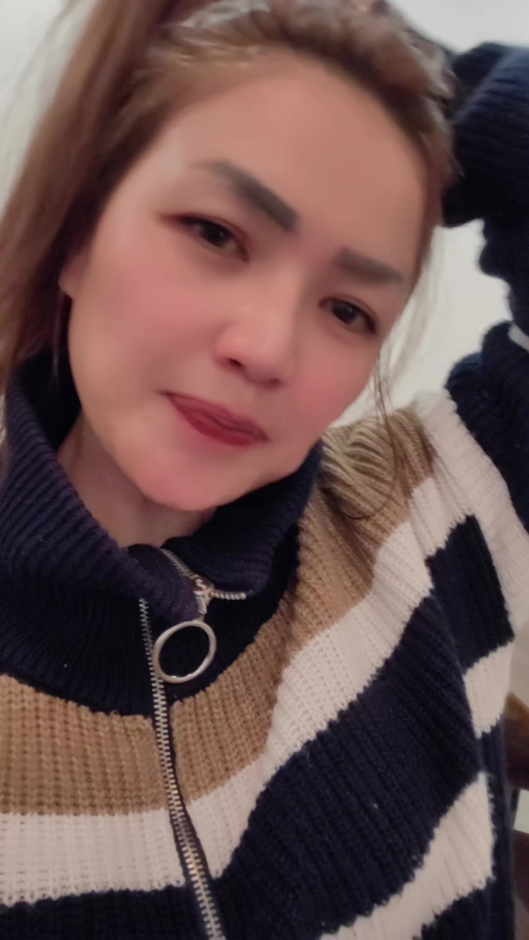 flirt-with-single-women-online