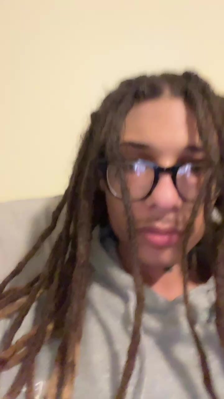 flirt-with-single-men-near-you