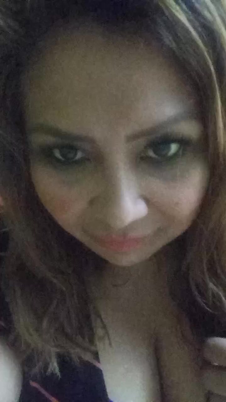 meet-local-single-girls